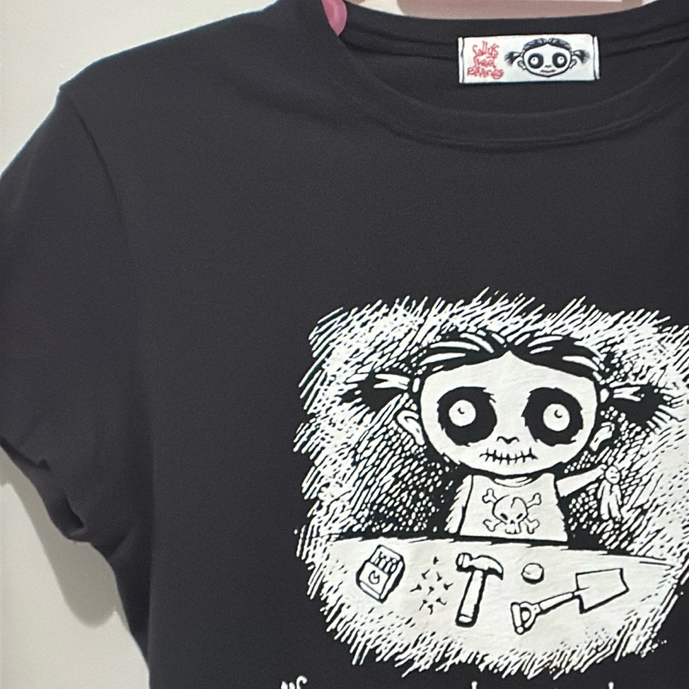 Sally Sweet Revenge Tshirt - Picture 2 of 5